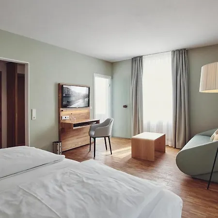 Landhotel Alte Post 3*