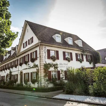 Landhotel Alte Post 3*
