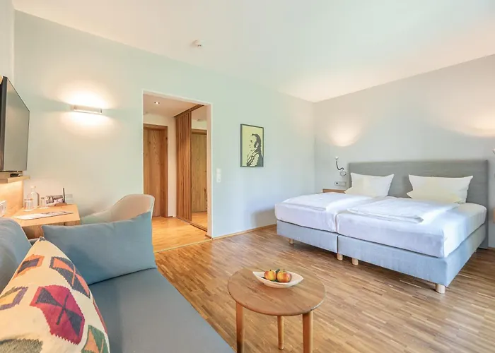 Biohotel Alte Post Hotel 4*