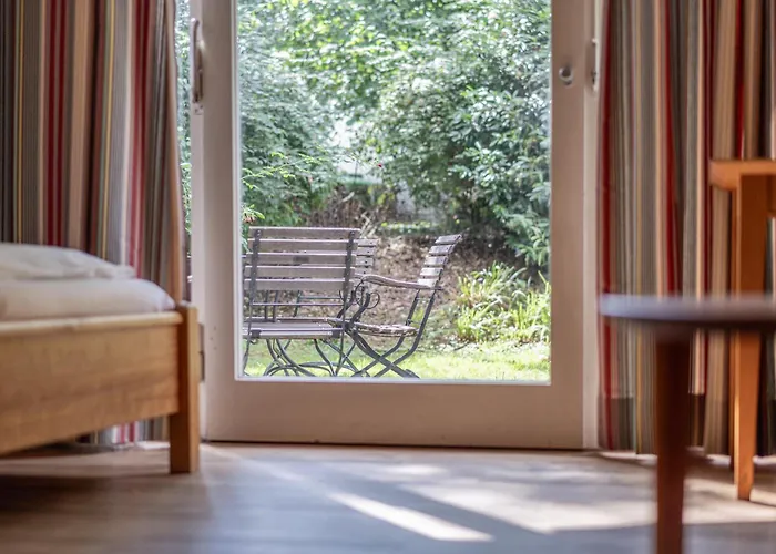 Biohotel Alte Post 4*